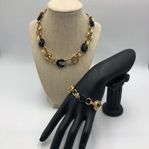 ANN TAYLOR NWT Gold Tone Chunky Navy Blue Enamel Necklace and Bracelet Set